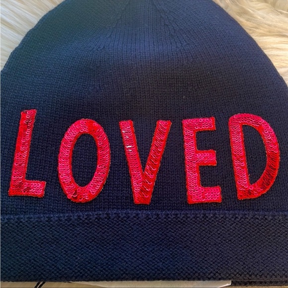 GUCCI Loved Navy Wool Beanie - Picture 7 of 11
